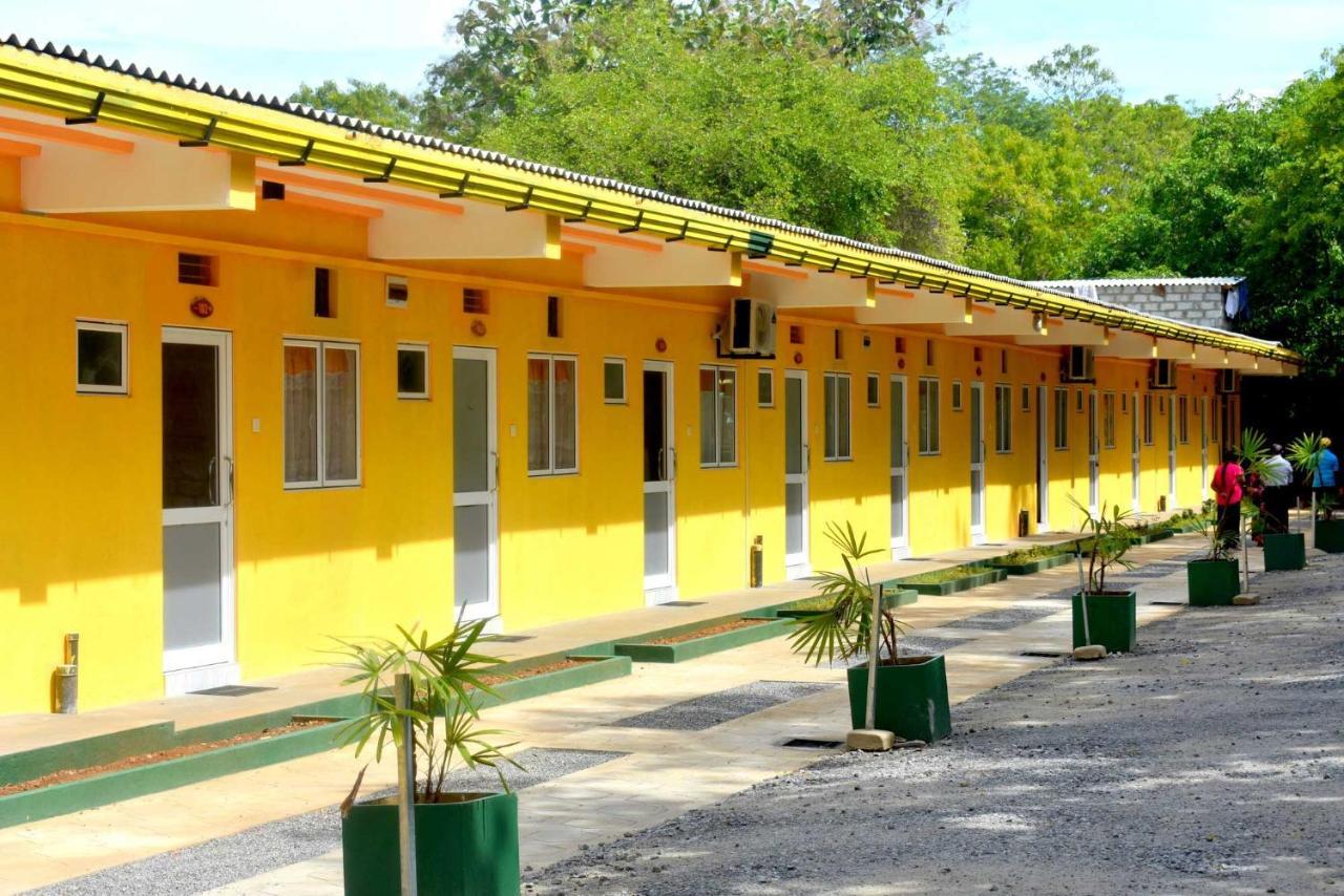 Sri Mayura Holiday Resort Kataragama Exterior foto